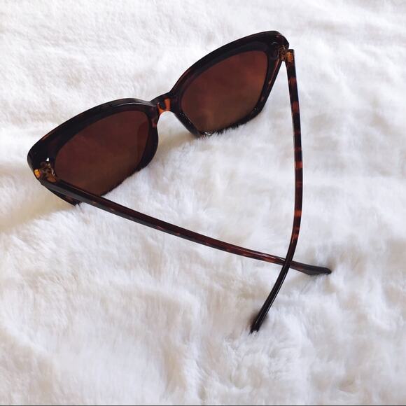 Amelia Tortoise Brown Cat Eye Full Rim Sunglasses - Picture 6 of 9